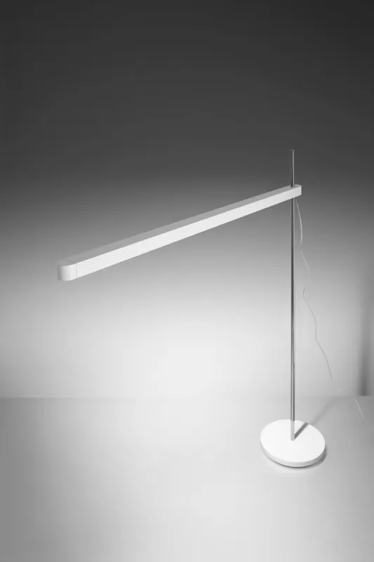 Artemide Lampa stołowa Talak Professional biała wys. 71 cm Oferta czasowa