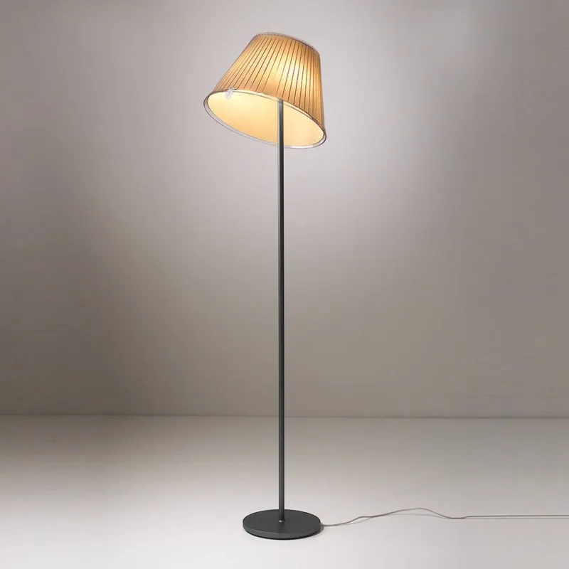 Artemide Lampa podłogowa Choose beżowo-szara wys. 140 cm Wysoka jakość
